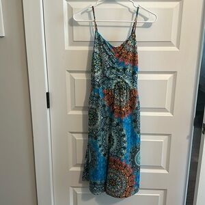 NWT cute midi dress with pockets